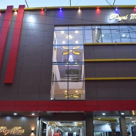 Hotel Royal Treat Kolhapur Exterior photo